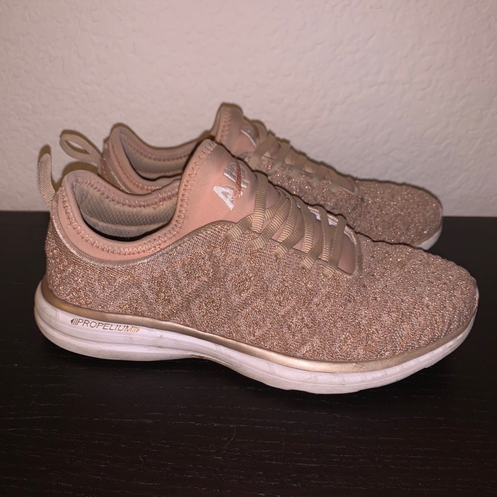 APL Sneakers - Picture 7 of 7